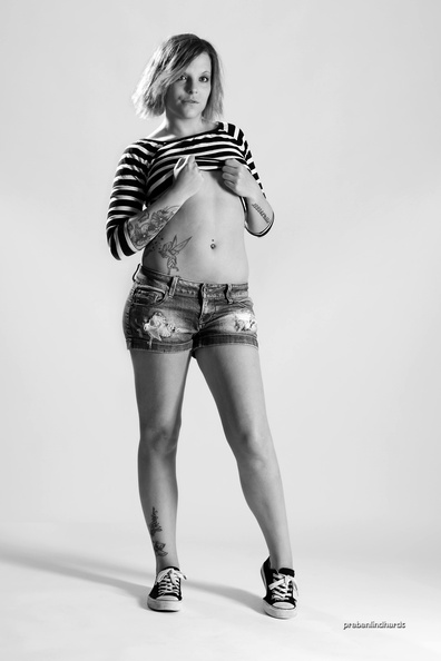 charlotte3242bw.jpg